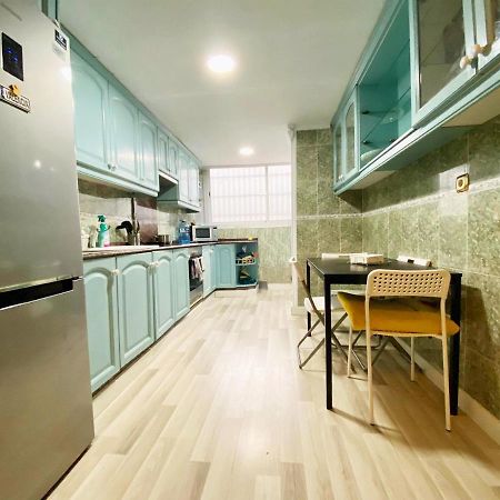 Valencia Guest Rooms Near The Beach In Shared Apartment 외부 사진