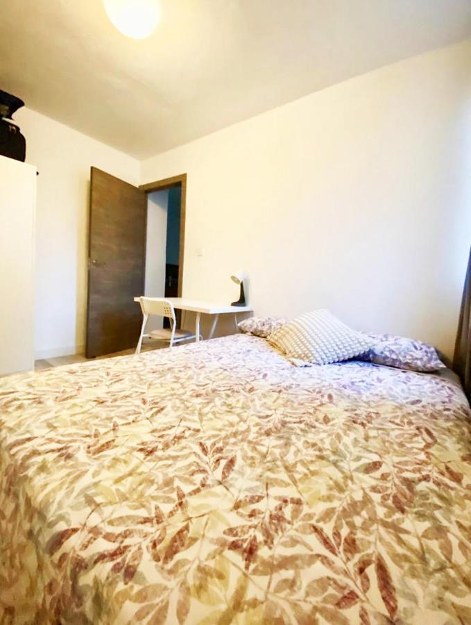 Valencia Guest Rooms Near The Beach In Shared Apartment 외부 사진